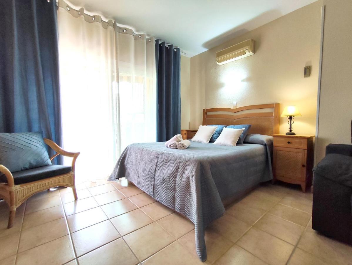 Apartamentos BENALBEACH Benalmádena Exterior foto